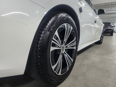 MERCEDES-BENZ E-CLASS - 6