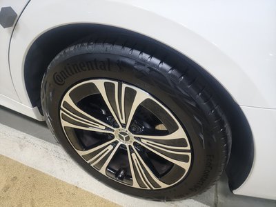 MERCEDES-BENZ E-CLASS - 7