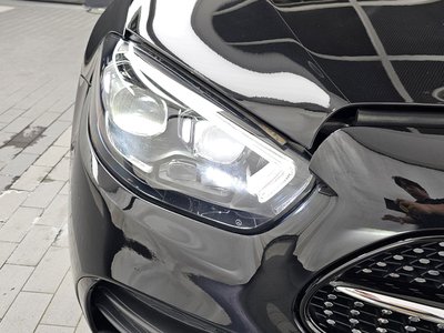MERCEDES-BENZ E-CLASS - 9