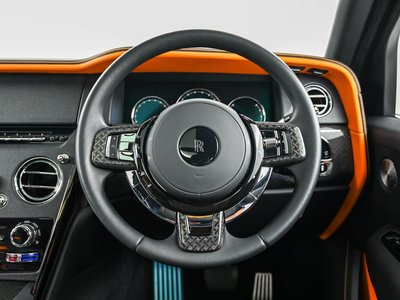 ROLLS-ROYCE CULLINAN - 10