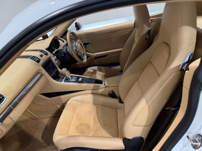 صورة مصغرة 18 لـ 2016 Porsche CAYMAN