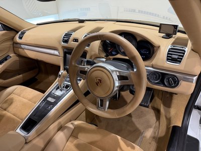 صورة مصغرة 12 لـ 2016 Porsche CAYMAN