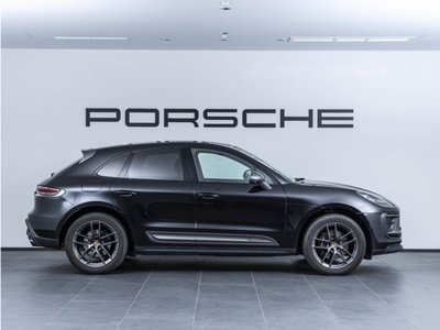 PORSCHE MACAN - 3