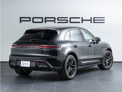 PORSCHE MACAN - 4