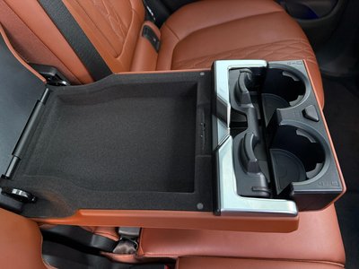 صورة مصغرة 15 لـ 2024 BMW X7