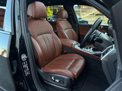 BMW X7 - 8