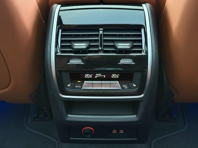 صورة مصغرة 18 لـ 2024 BMW X7