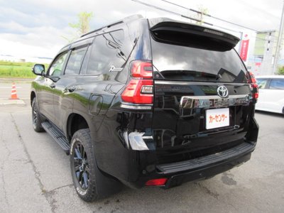 TOYOTA LAND CRUISER PRADO - 7