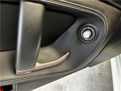 FERRARI CALIFORNIA - 10