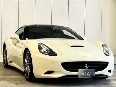 FERRARI CALIFORNIA - 3