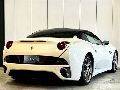 FERRARI CALIFORNIA - 5