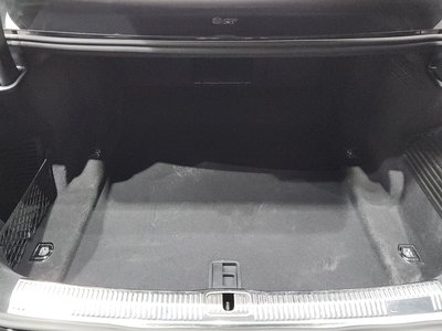 2021 AUDI A8 — миниатюра 23