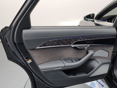 2021 AUDI A8 — миниатюра 15