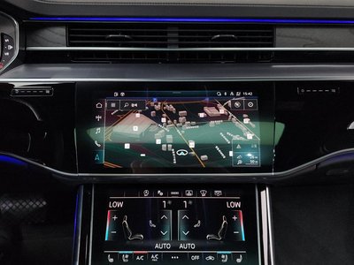 2021 AUDI A8 — миниатюра 18