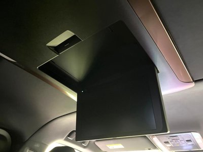 TOYOTA ALPHARD - 4