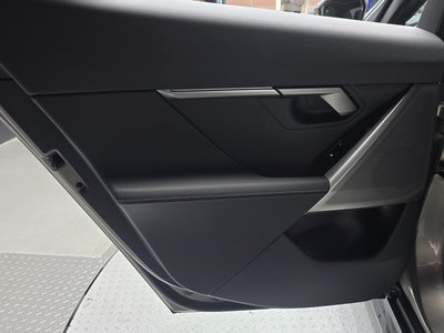 صورة مصغرة 15 لـ 2025 BMW 5 SERIES