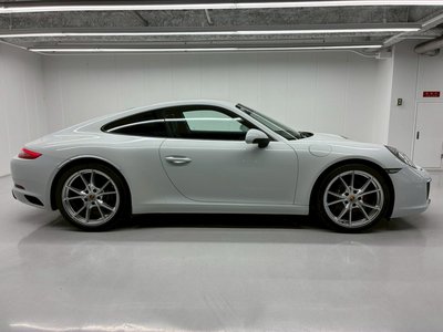 صورة مصغرة 11 لـ 2016 Porsche 911
