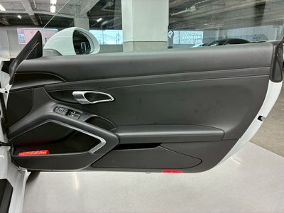 صورة مصغرة 22 لـ 2016 Porsche 911