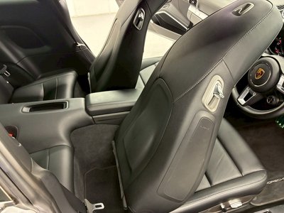 صورة مصغرة 57 لـ 2016 Porsche 911