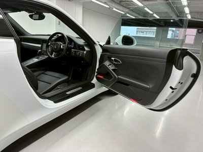 صورة مصغرة 21 لـ 2016 Porsche 911