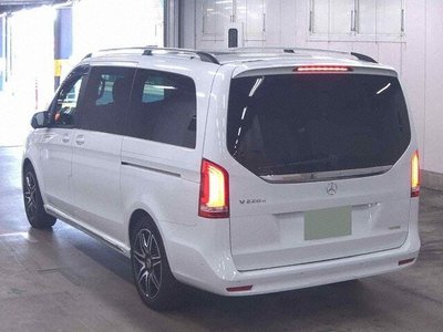 MERCEDES-BENZ V-CLASS - 2