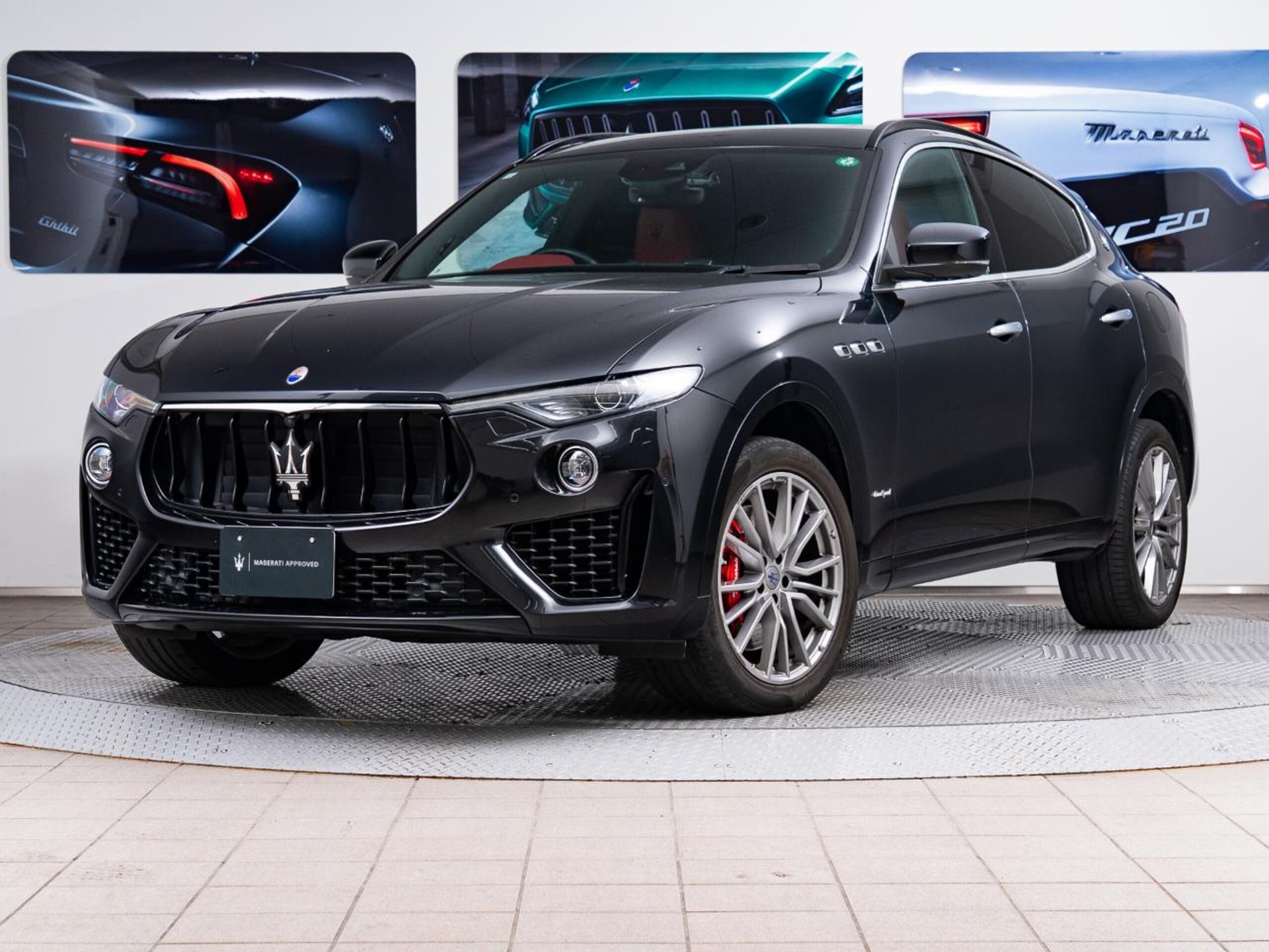 MASERATI LEVANTE - View 1