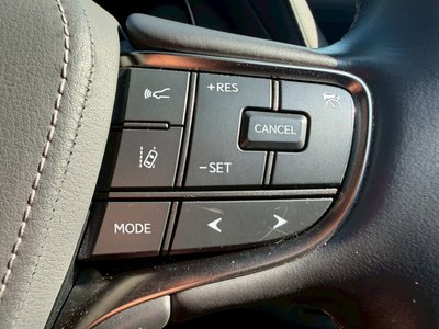 صورة مصغرة 41 لـ 2021 Lexus LS
