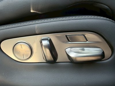 صورة مصغرة 35 لـ 2021 Lexus LS