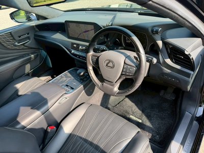 صورة مصغرة 38 لـ 2021 Lexus LS