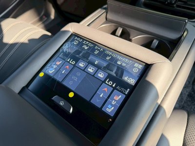 صورة مصغرة 67 لـ 2021 Lexus LS