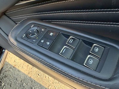 صورة مصغرة 32 لـ 2021 Lexus LS