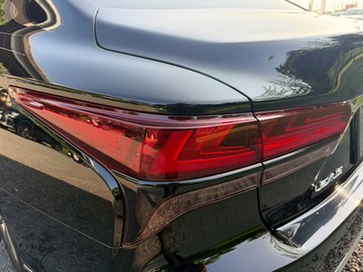 صورة مصغرة 26 لـ 2021 Lexus LS