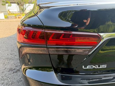 صورة مصغرة 25 لـ 2021 Lexus LS