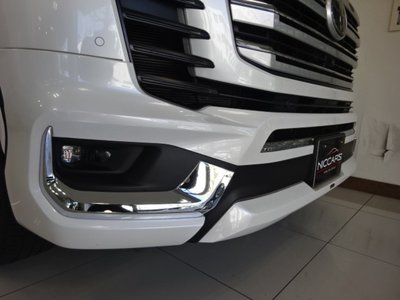 TOYOTA LAND CRUISER 300 - 3