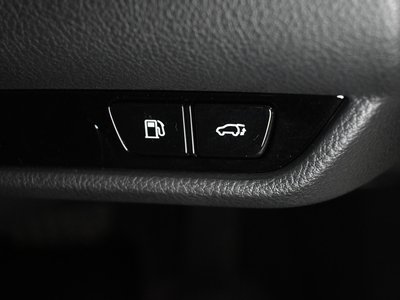 صورة مصغرة 35 لـ 2021 Lexus NX