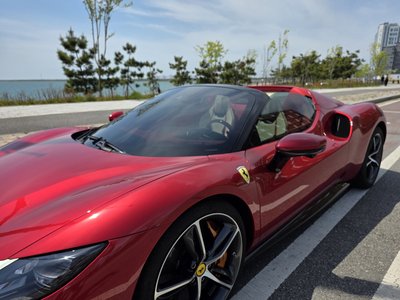 2024 FERRARI 296 GTS 照片 2