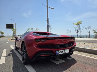 2024 FERRARI 296 GTS 照片 3