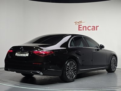 2022 Mercedes-BENZ S-CLASS photo 3