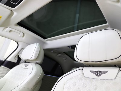 2021 Bentley FLYING SPUR 照片 8