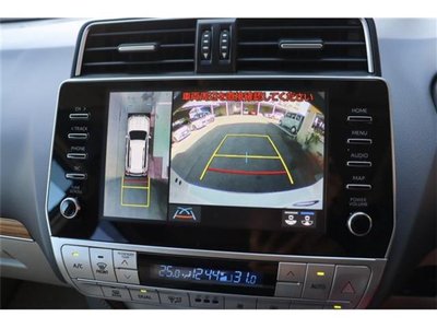 TOYOTA LAND CRUISER PRADO - 9