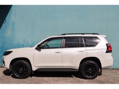 TOYOTA LAND CRUISER PRADO - 5