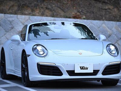 PORSCHE 911 CABRIOLET - 4