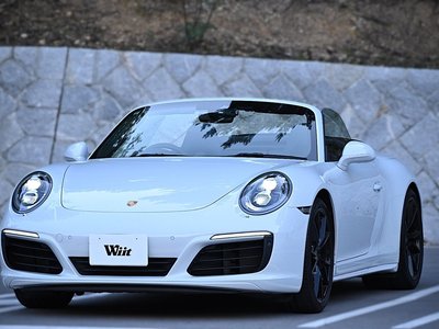 PORSCHE 911 CABRIOLET - 2