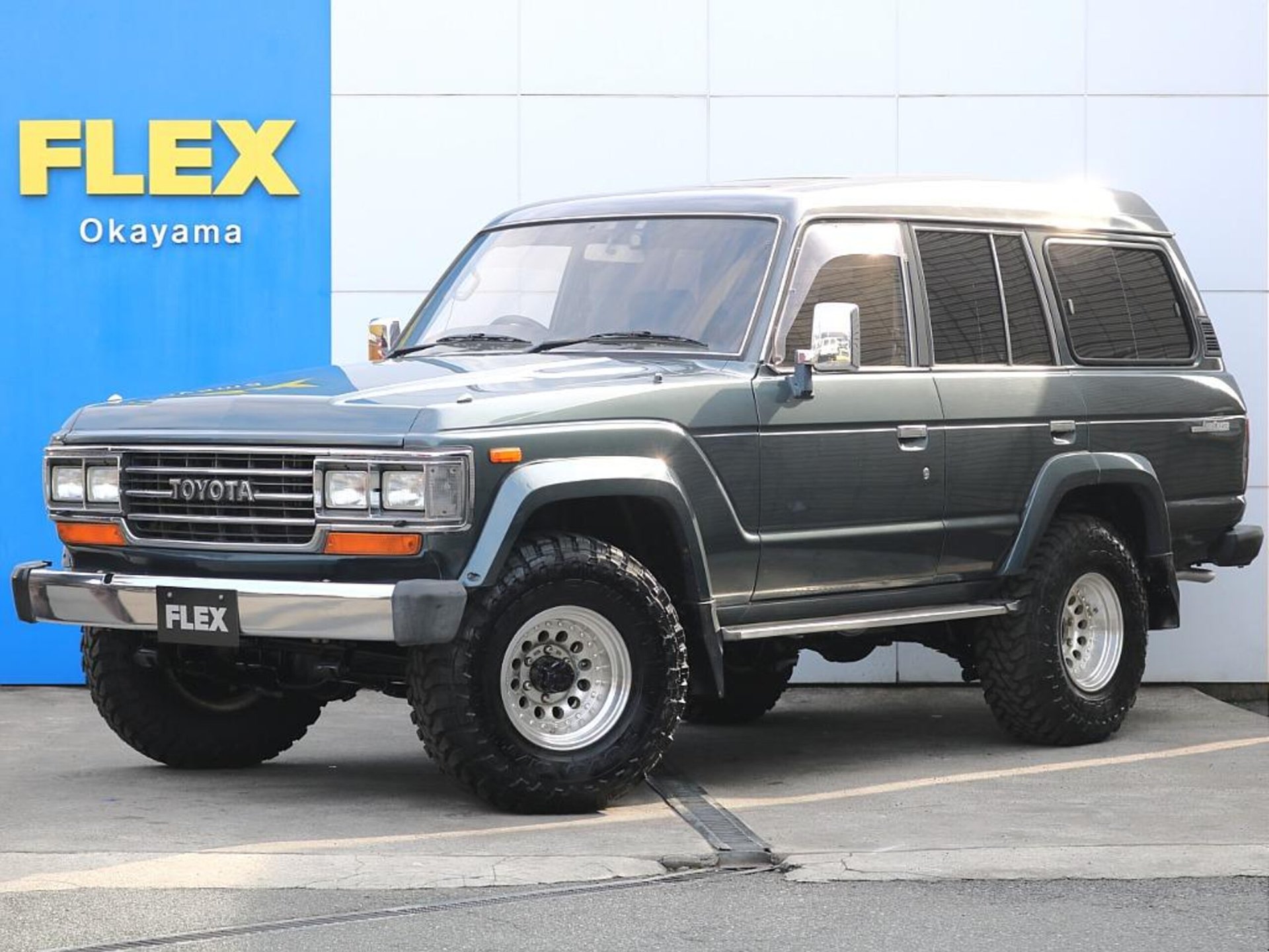 TOYOTA LAND CRUISER 60 - View 1