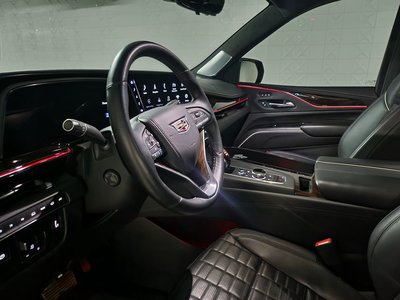 CADILLAC ESCALADE - 8