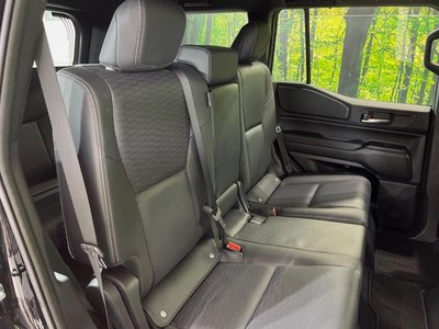 TOYOTA LAND CRUISER 250 - 8