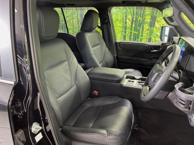 TOYOTA LAND CRUISER 250 - 7