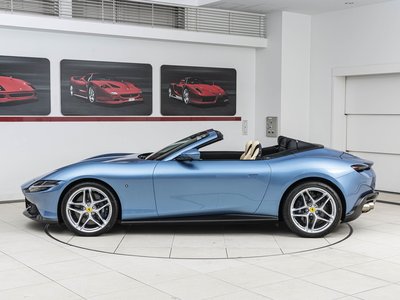 FERRARI ROMA SPIDER - 9