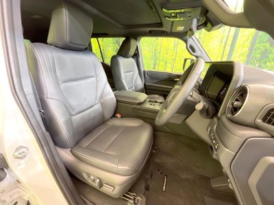 TOYOTA LAND CRUISER 250 - 8