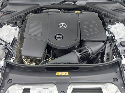 MERCEDES-BENZ E-CLASS - 7